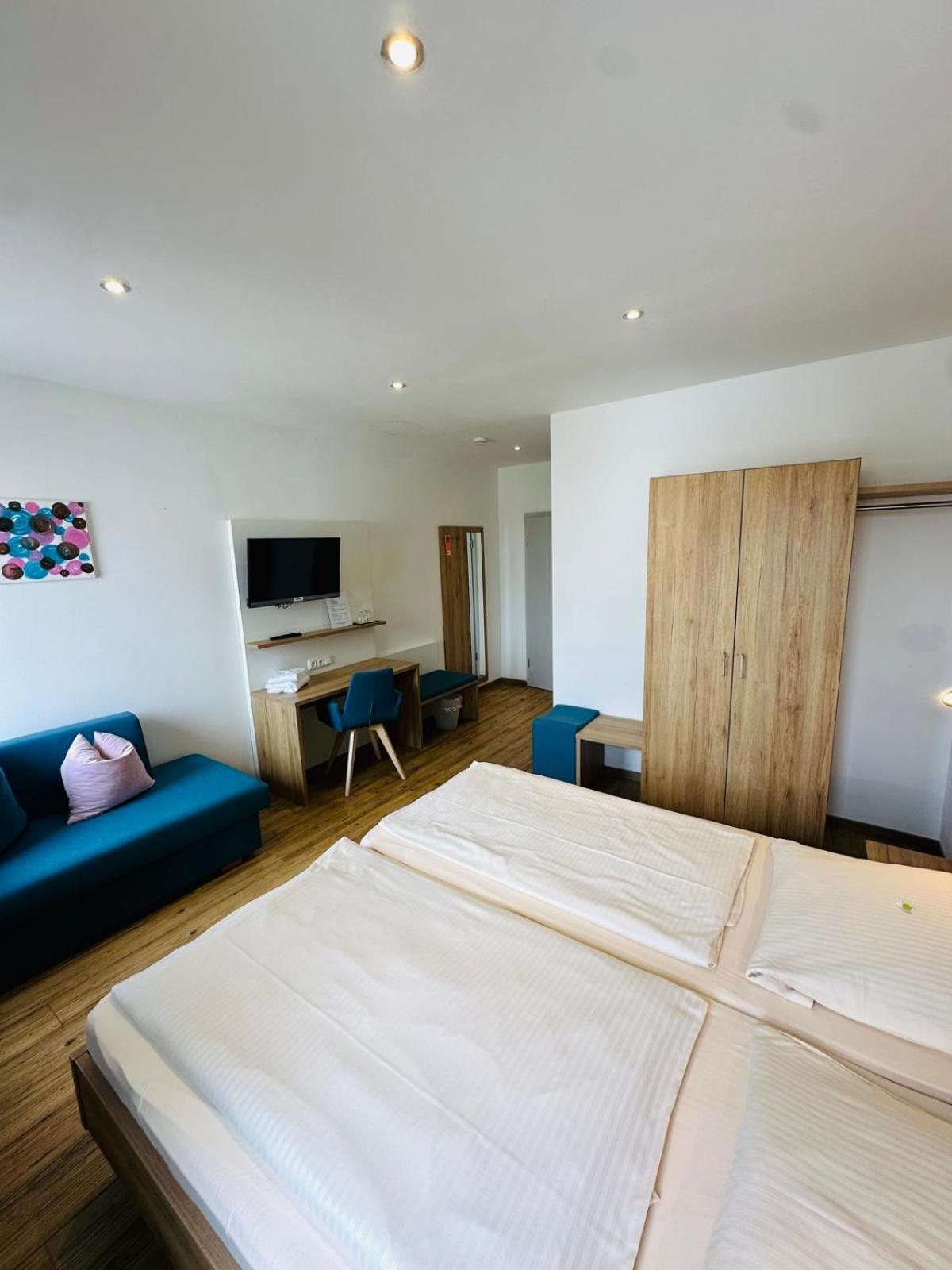 Gasthaus - Hotel Neue Post Meitingen Екстер'єр фото